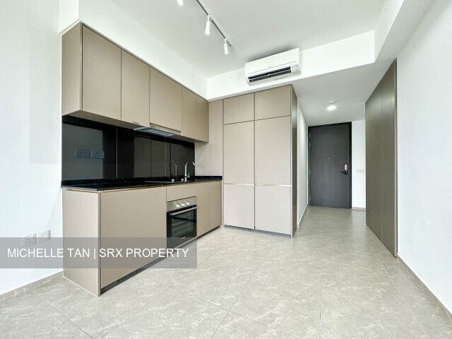 Park Colonial (D13), Condominium #586180381